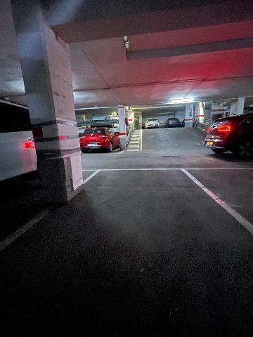 Imagen 2 Inmueble 302554 - Parking Coche en venta en Barcelona /  A 5 minutos Sants Badal - Metro L5