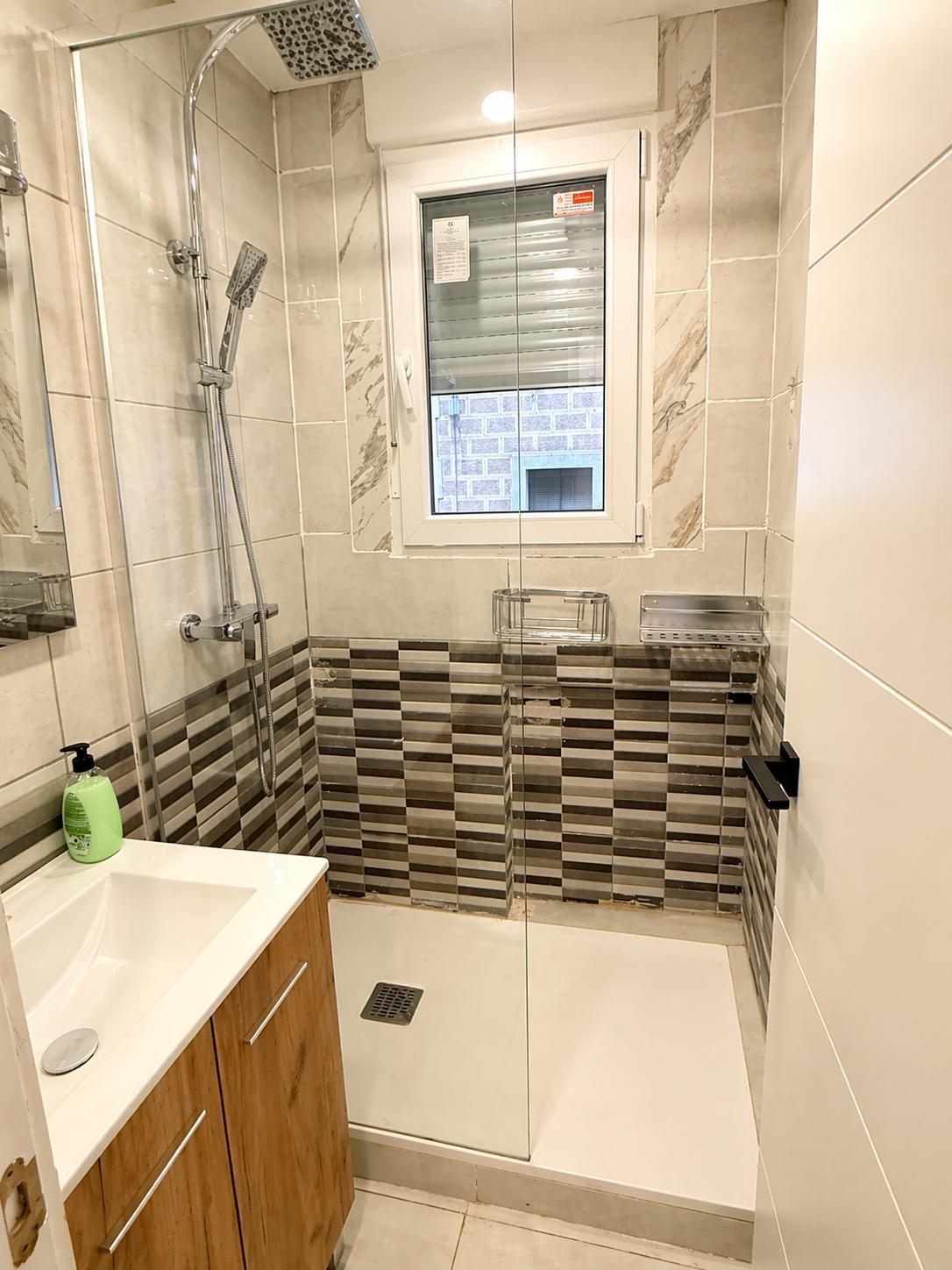 Imagen 8 Piso en venta en Barcelona /  En Barceloneta a una calle de la playa