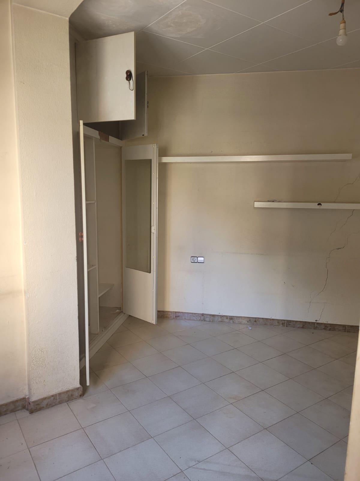 Imagen 5 Apartamento en venta en Hospitalet De Llobregat L´ / Cerca de metro L1,