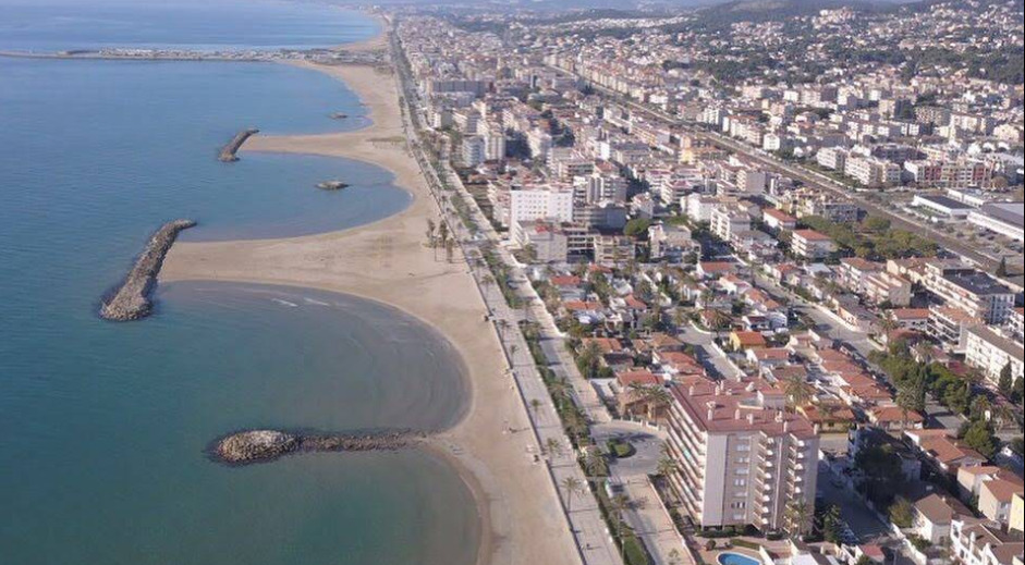Imagen 3 Apto. Playa en venta en Cunit / A 1 Km de la playa y a 1 minuto de la plaza rey Jaume I 