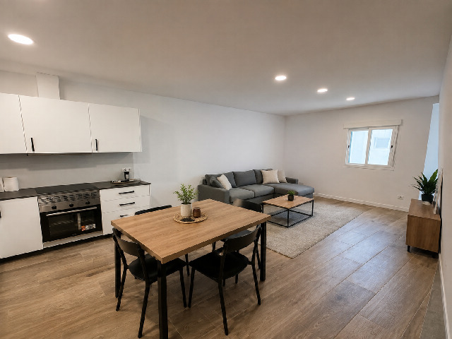 Imagen 2 Inmueble 303889 - Planta Baja en venta en Hospitalet De Llobregat (L´) / A tan solo 5 miunutos de metro L1 T...