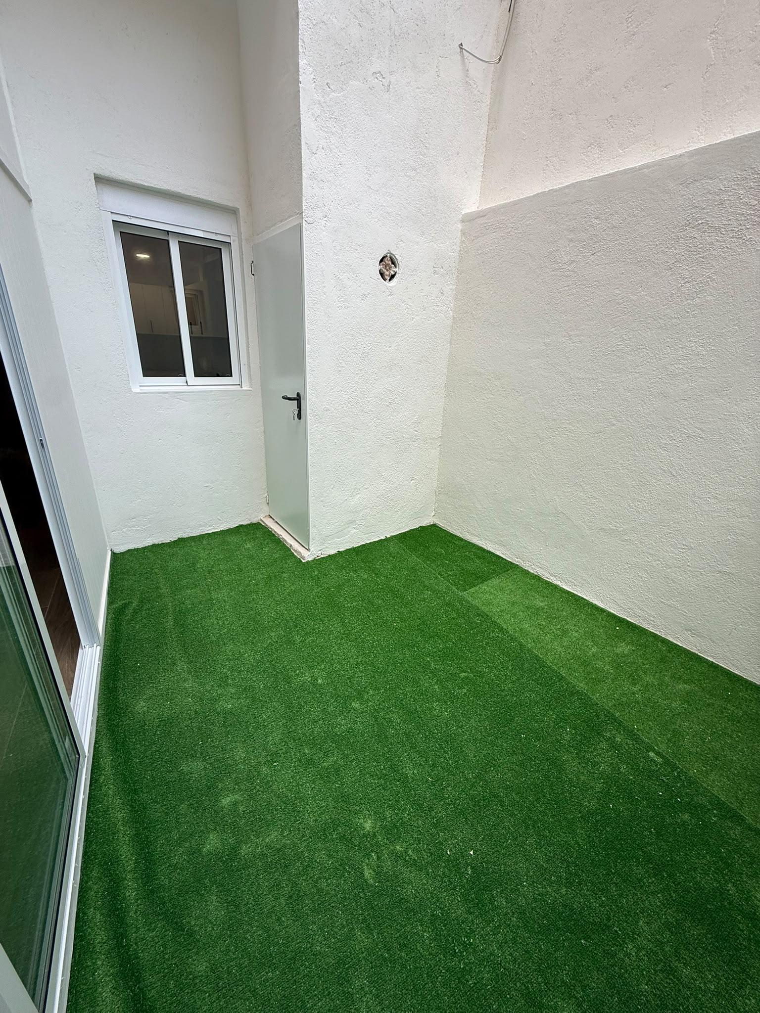 Imagen 9 Planta Baja en venta en Hospitalet De Llobregat L´ / A tan solo 5 miunutos de metro L1 T...