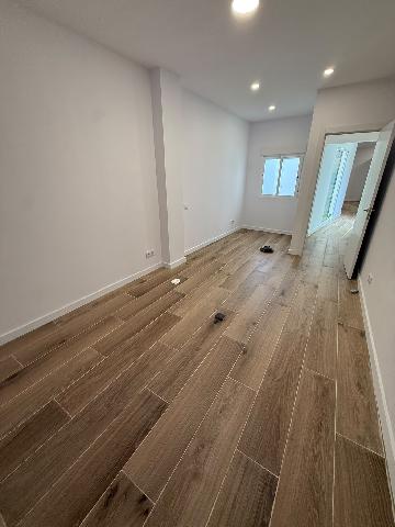Imagen 6 Inmueble 303889 - Planta Baja en venta en Hospitalet De Llobregat (L´) / A tan solo 5 miunutos de metro L1 T...