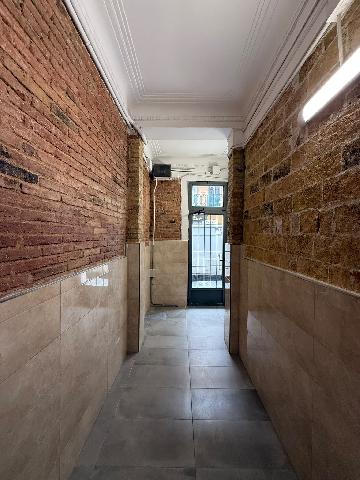 Imagen 20 Inmueble 303889 - Planta Baja en venta en Hospitalet De Llobregat (L´) / A tan solo 5 miunutos de metro L1 T...