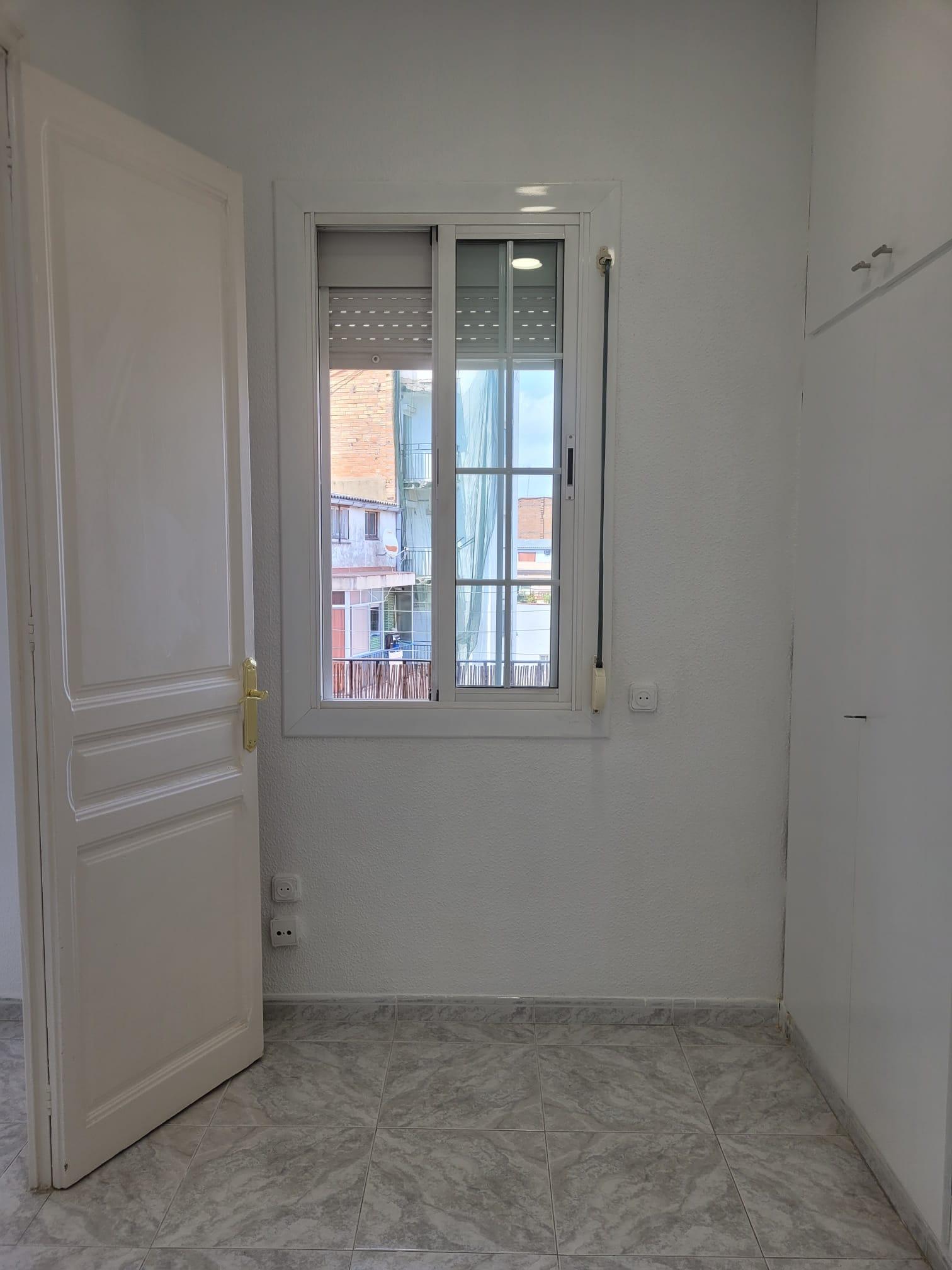 Imagen 9 Apartamento en venta en Hospitalet De Llobregat L´ / Cerca del metro santa eulalia