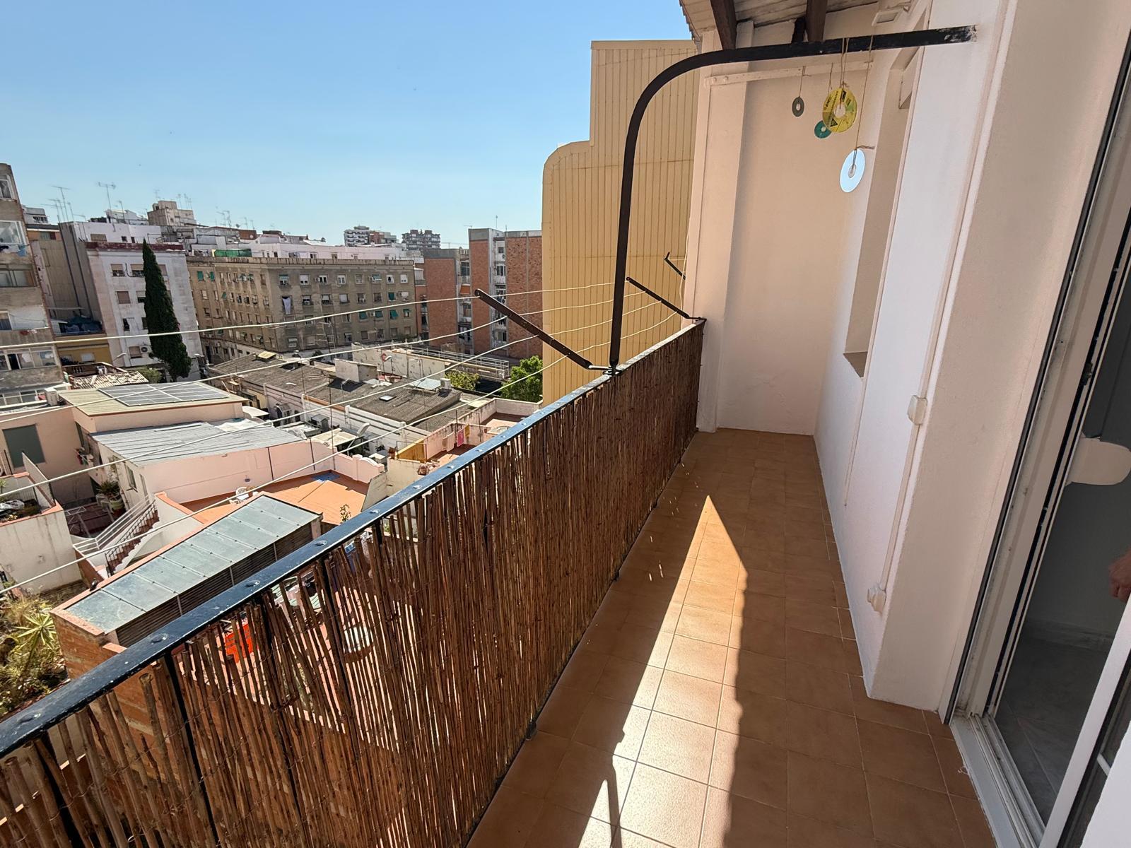 Imagen 11 Apartamento en venta en Hospitalet De Llobregat L´ / Cerca del metro santa eulalia