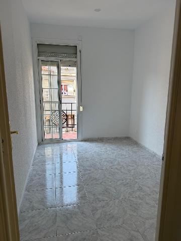 Imagen 6 Inmueble 303916 - Apartamento en venta en Hospitalet De Llobregat (L´) / Cerca del metro santa eulalia
