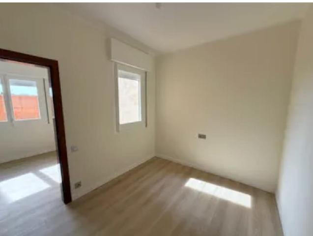 Imagen 8 Inmueble 304353 - Apartamento en venta en Esplugues De Llobregat / Baronesa de Maldà