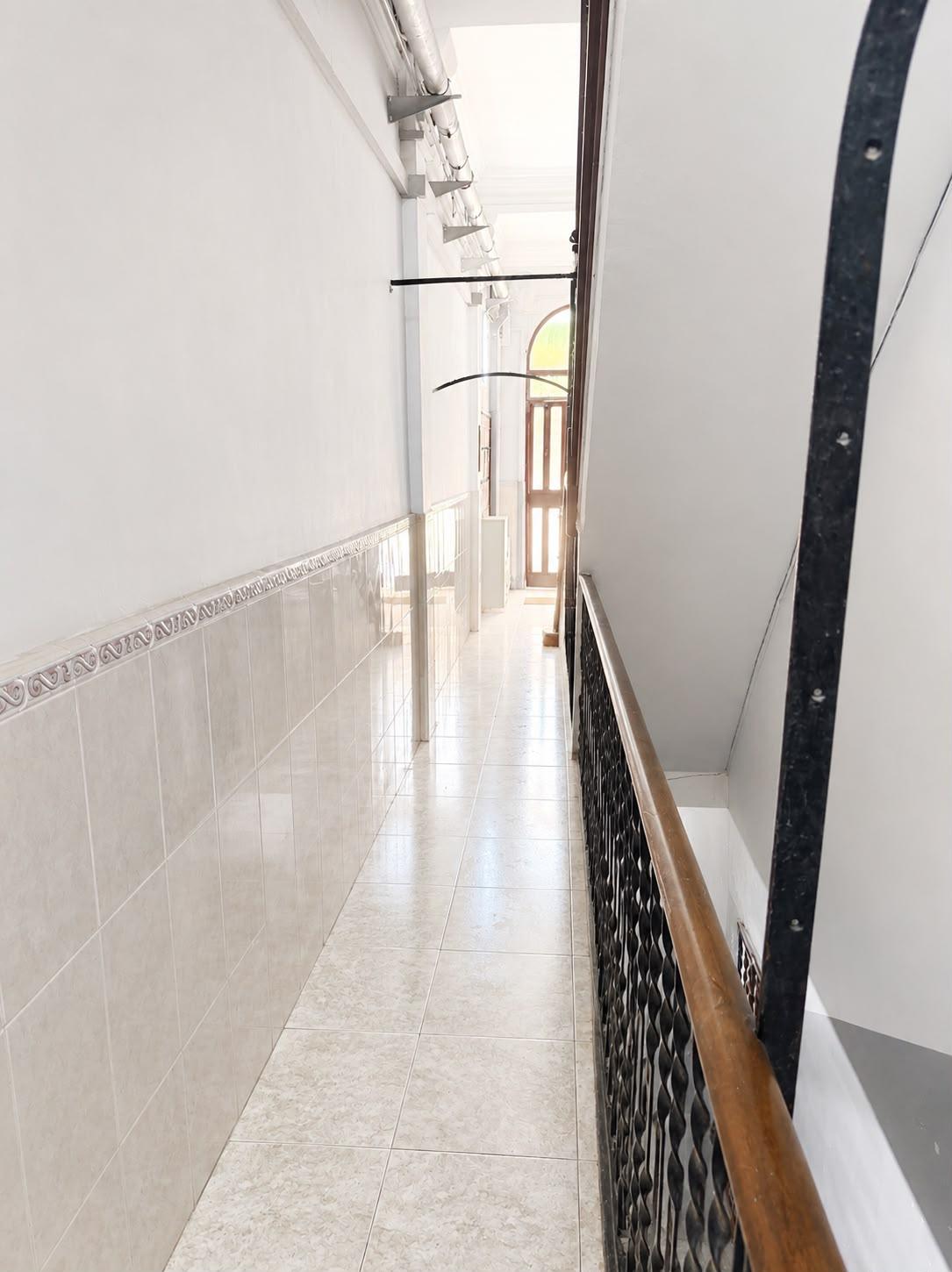Imagen 7 Planta Baja en venta en Barcelona / Sants en Monjuit