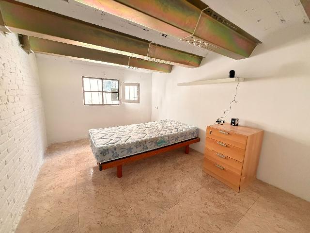 Imagen 14 Inmueble 304481 - Local Comercial en venta en Hospitalet De Llobregat (L´) / Estrategicamente situado a 2 pa...