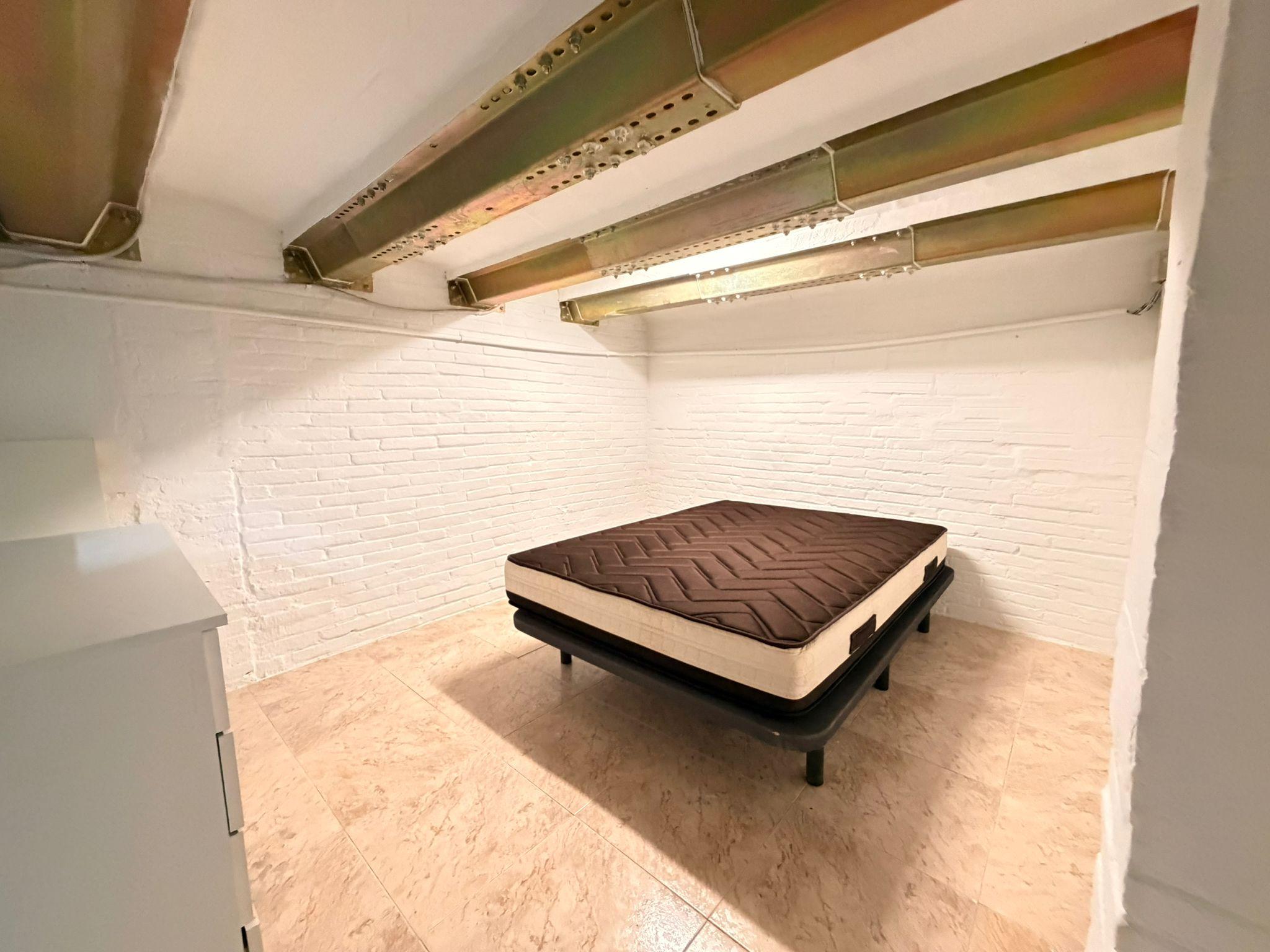 Imagen 17 Local Comercial en venta en Hospitalet De Llobregat L´ / Estrategicamente situado a 2 pa...