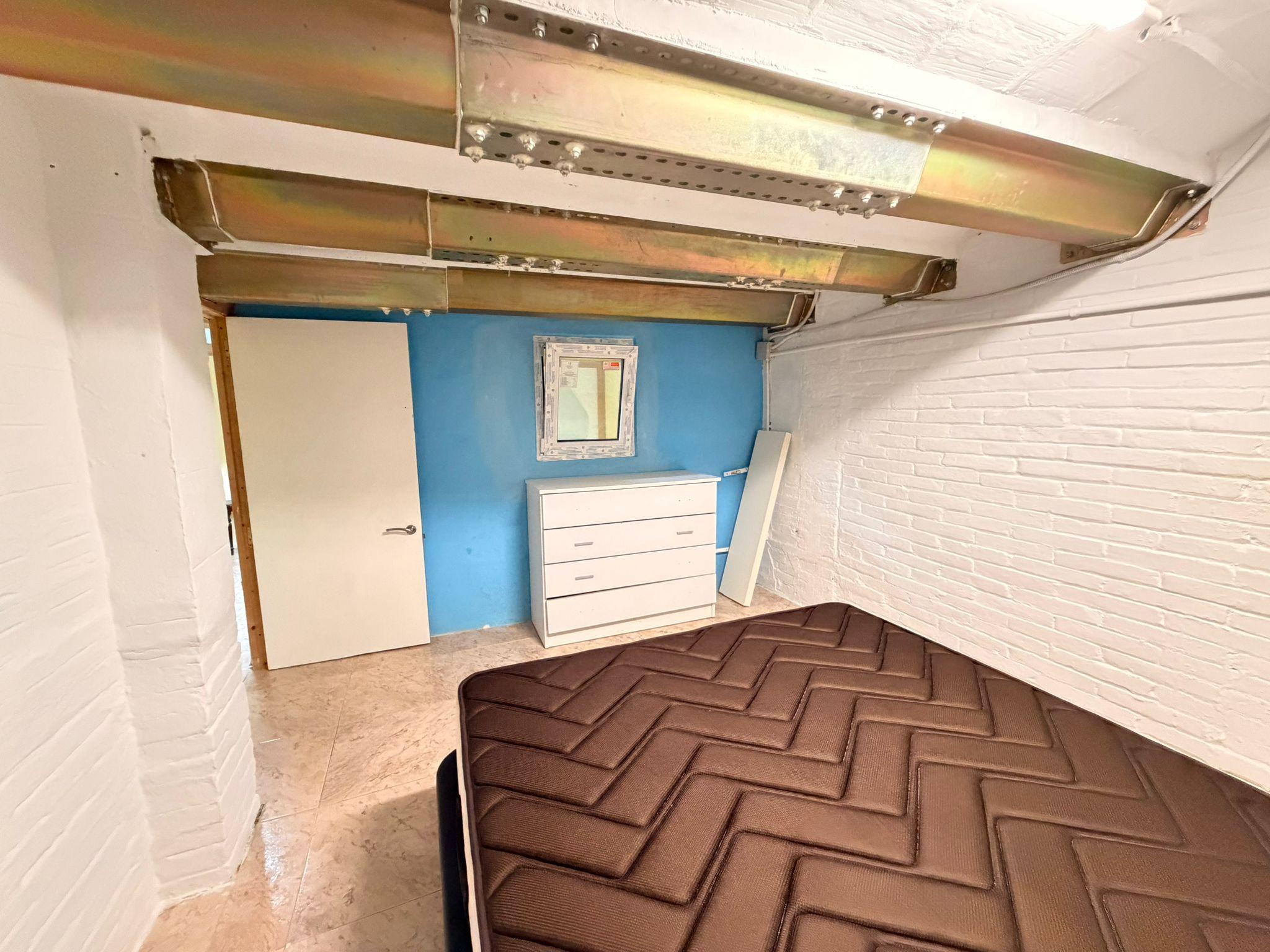 Imagen 7 Local Comercial en venta en Hospitalet De Llobregat L´ / Estrategicamente situado a 2 pa...