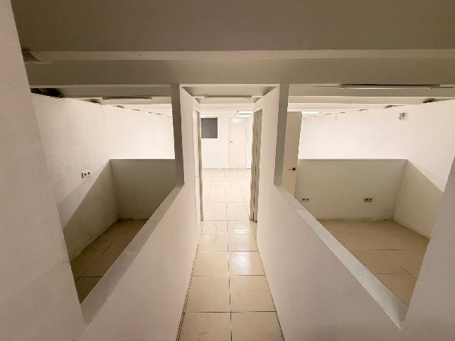 Imagen 32 Inmueble 304481 - Local Comercial en venta en Hospitalet De Llobregat (L´) / Estrategicamente situado a 2 pa...