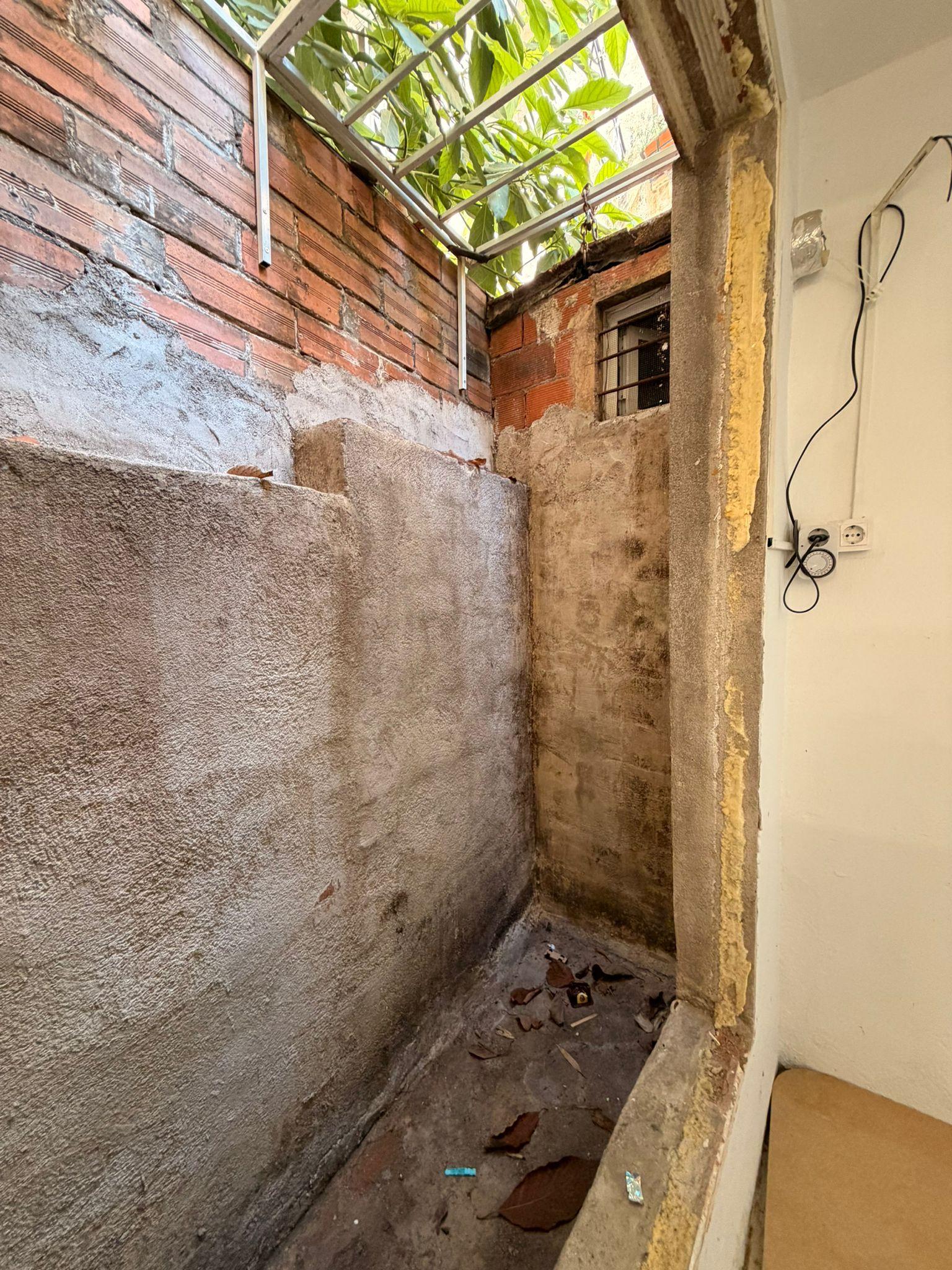 Imagen 34 Local Comercial en venta en Hospitalet De Llobregat L´ / Estrategicamente situado a 2 pa...