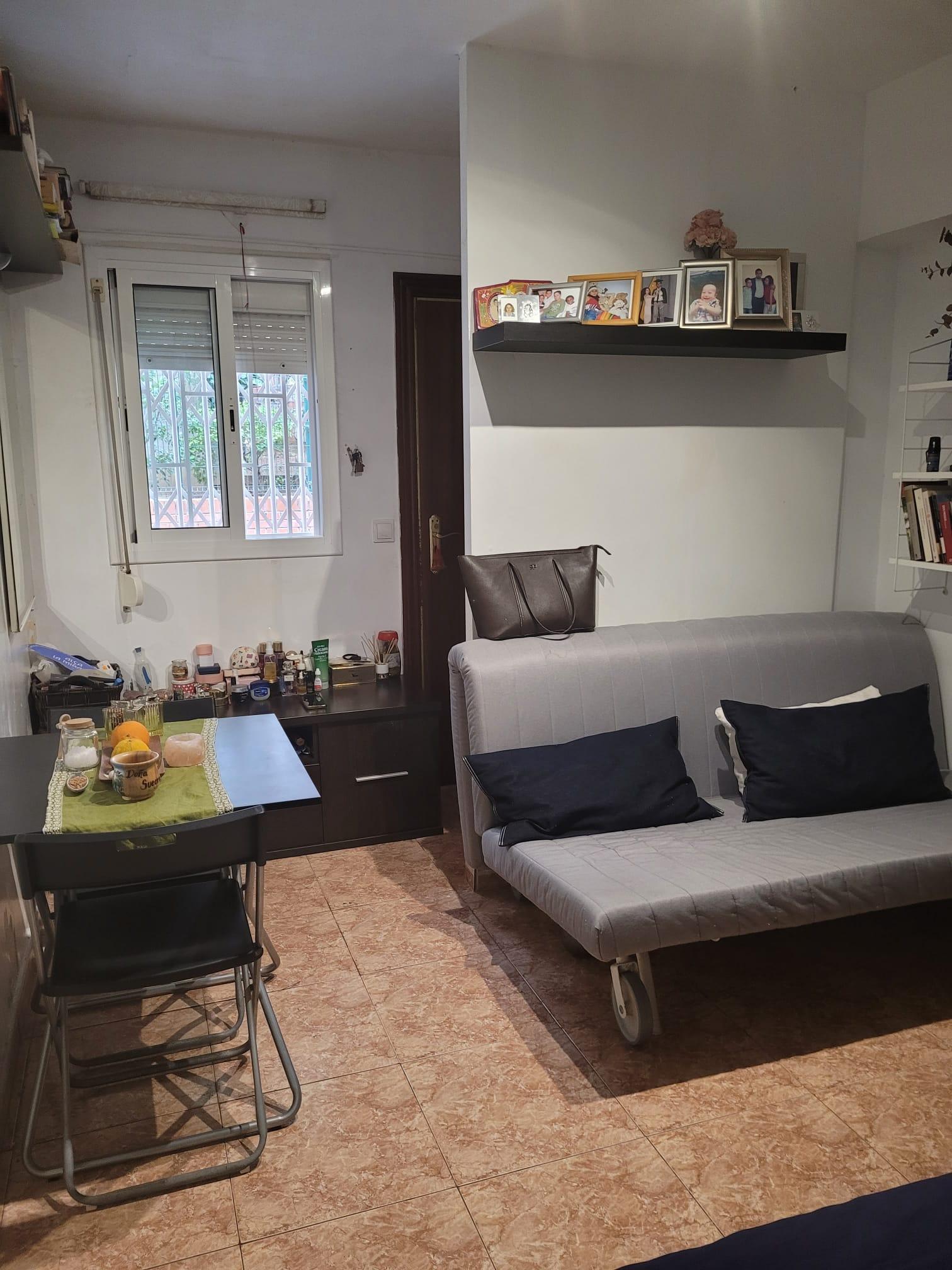 Imagen 4 Loft en venta en Hospitalet De Llobregat L´ / Pasaje  Llunàs,  Sanfeliu  