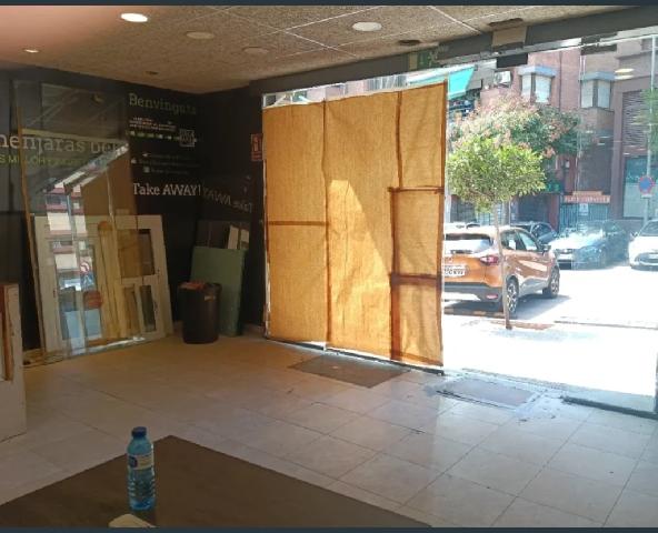 Imagen 1 Inmueble 305398 - Local Comercial en alquiler en Cornellà De Llobregat / Carrer de la Costa Brava,Cornellà 