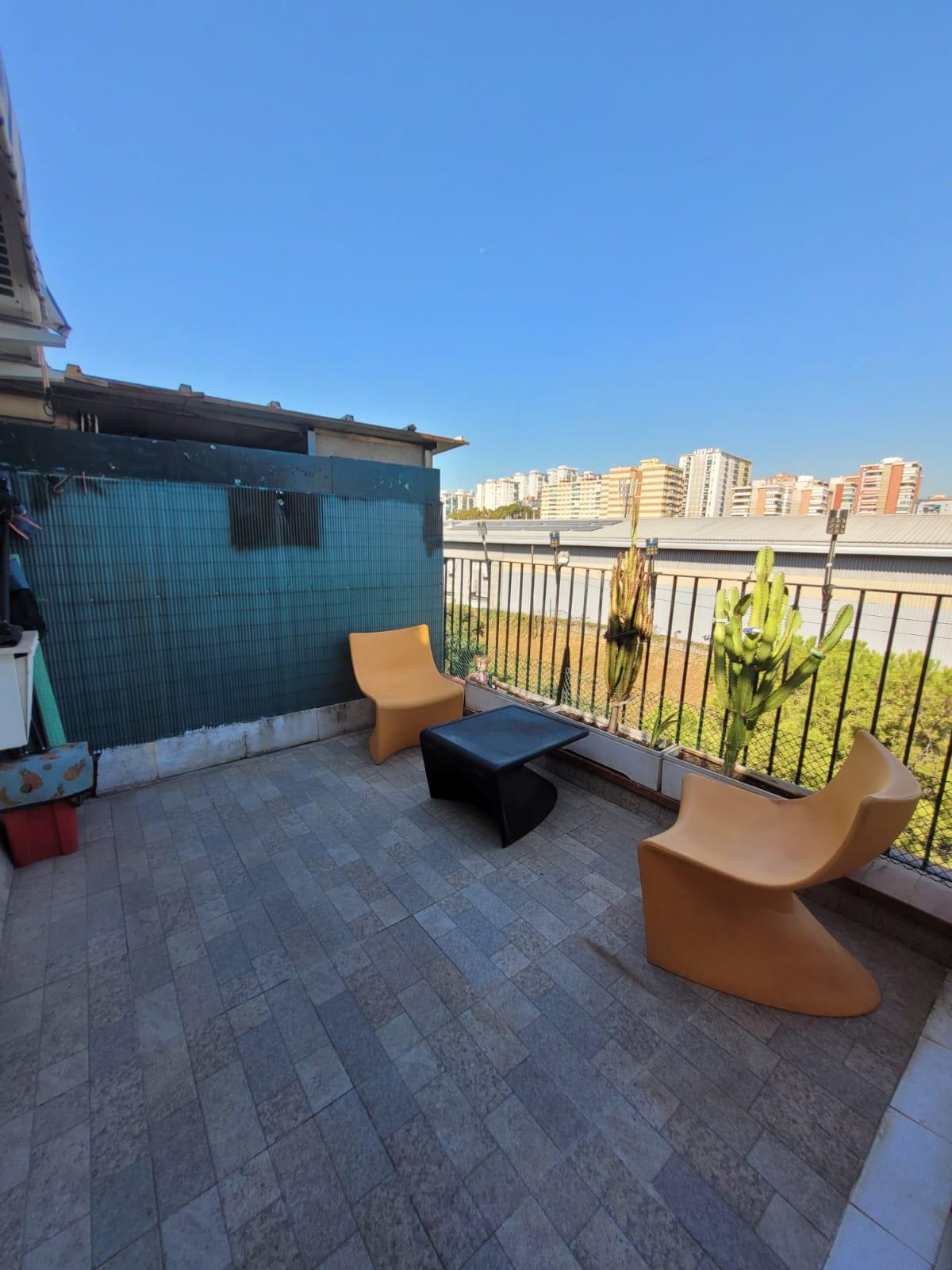 Imagen 2 Ático en venta en Hospitalet De Llobregat L´ / Calle d almaden 1