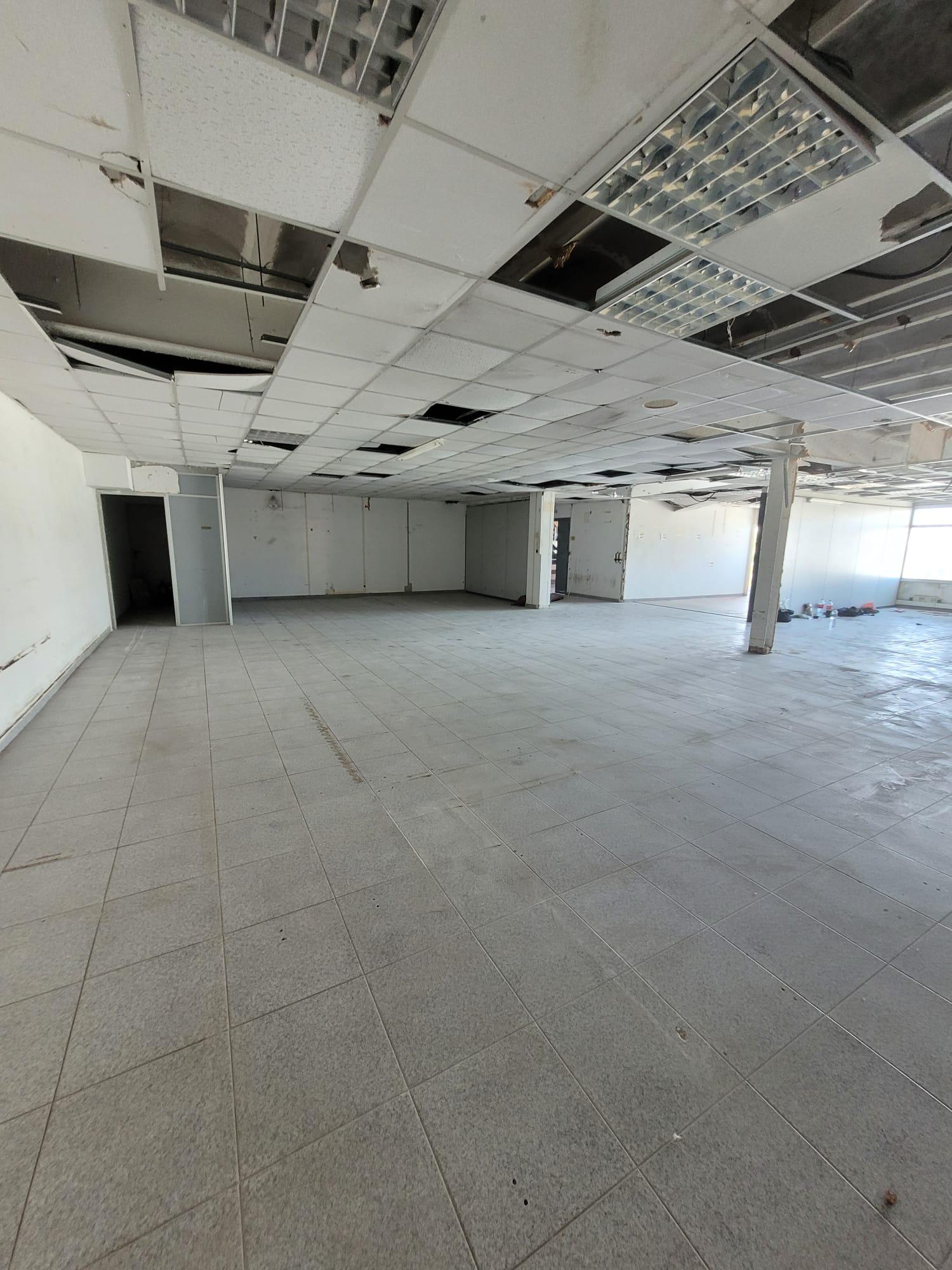 Imagen 8 Local Industrial en alquiler en Hospitalet De Llobregat L´ / Avenida Av fabregada 26