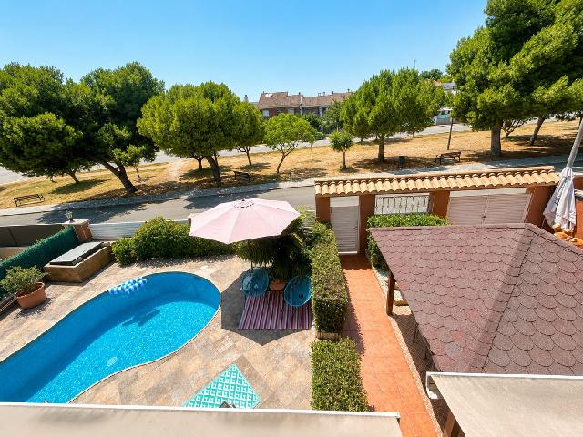 Imagen 6 Inmueble 306058 - Casa Adosada en venta en Cubelles / Cl.arc de Bara cubelles