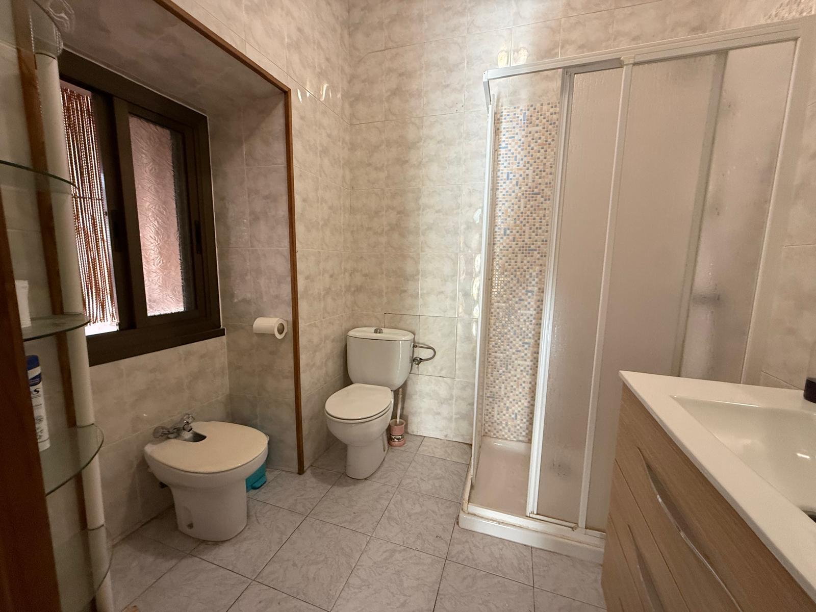 Imagen 13 Casa Adosada en venta en Cubelles / Calle  de la iglesia 10 cubelles