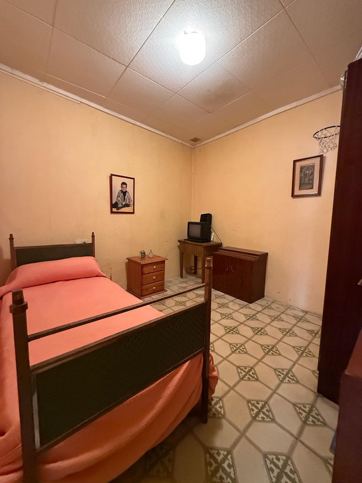 Imagen 7 Casa Adosada en venta en Cubelles / Calle  de la iglesia 10 cubelles