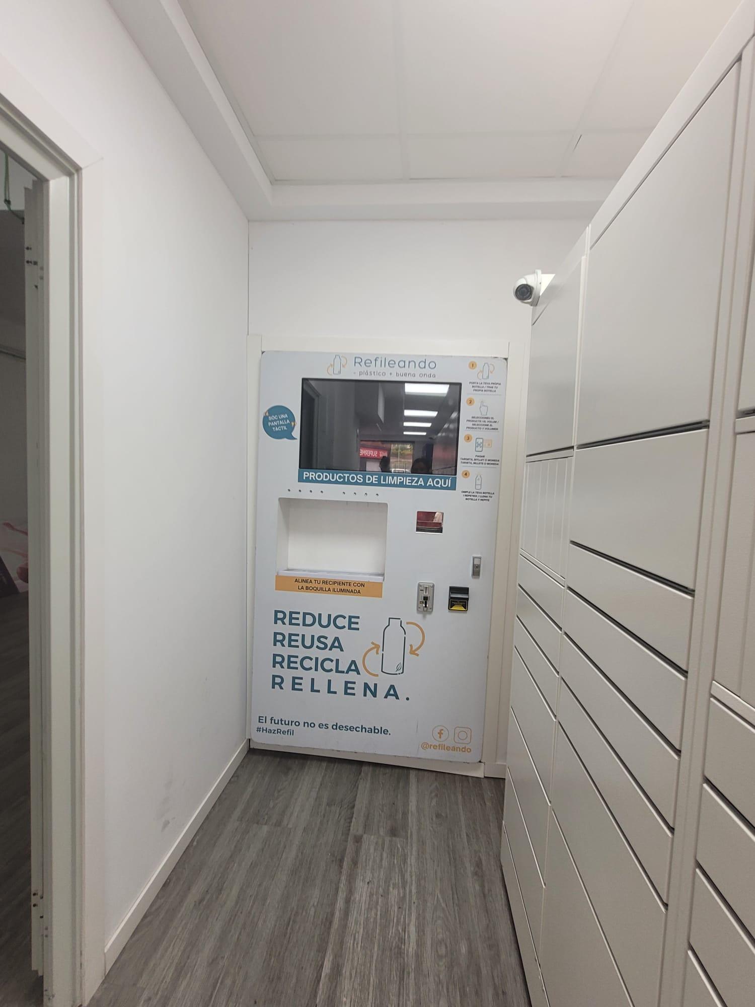 Imagen 8 Local Comercial en venta en Hospitalet De Llobregat L´ /  Calle Treball 21 hospitalet