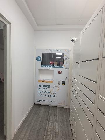 Imagen 8 Inmueble 306731 - Local Comercial en venta en Hospitalet De Llobregat (L´) /  Calle Treball 21 hospitalet