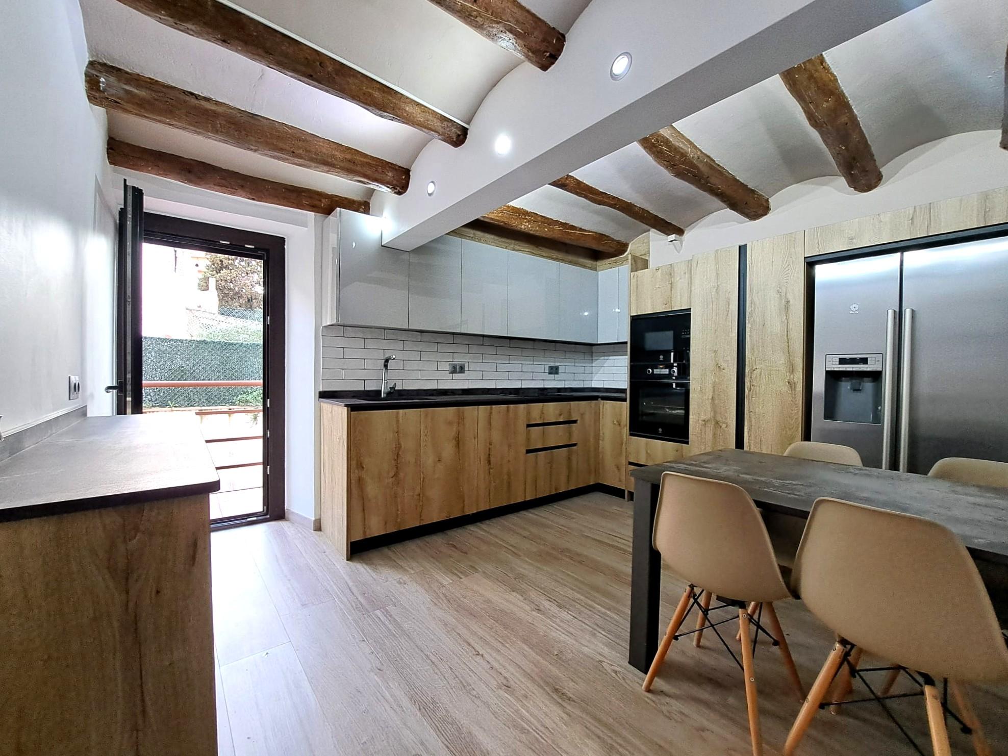 Imagen 3 Casa en venta en Olesa De Montserrat / Zona centre - Casc Antic