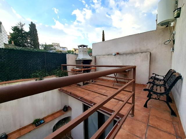 Imagen 4 Inmueble 290783 - Casa en venta en Olesa De Montserrat / Zona centre - Casc Antic