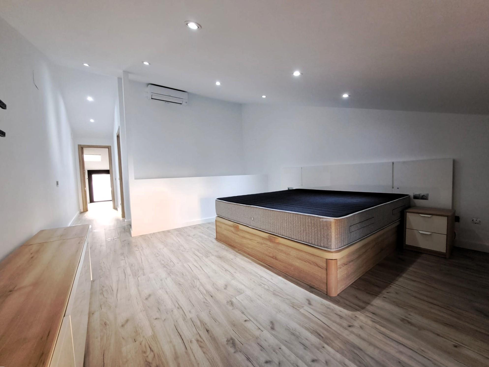 Imagen 13 Casa en venta en Olesa De Montserrat / Zona centre - Casc Antic