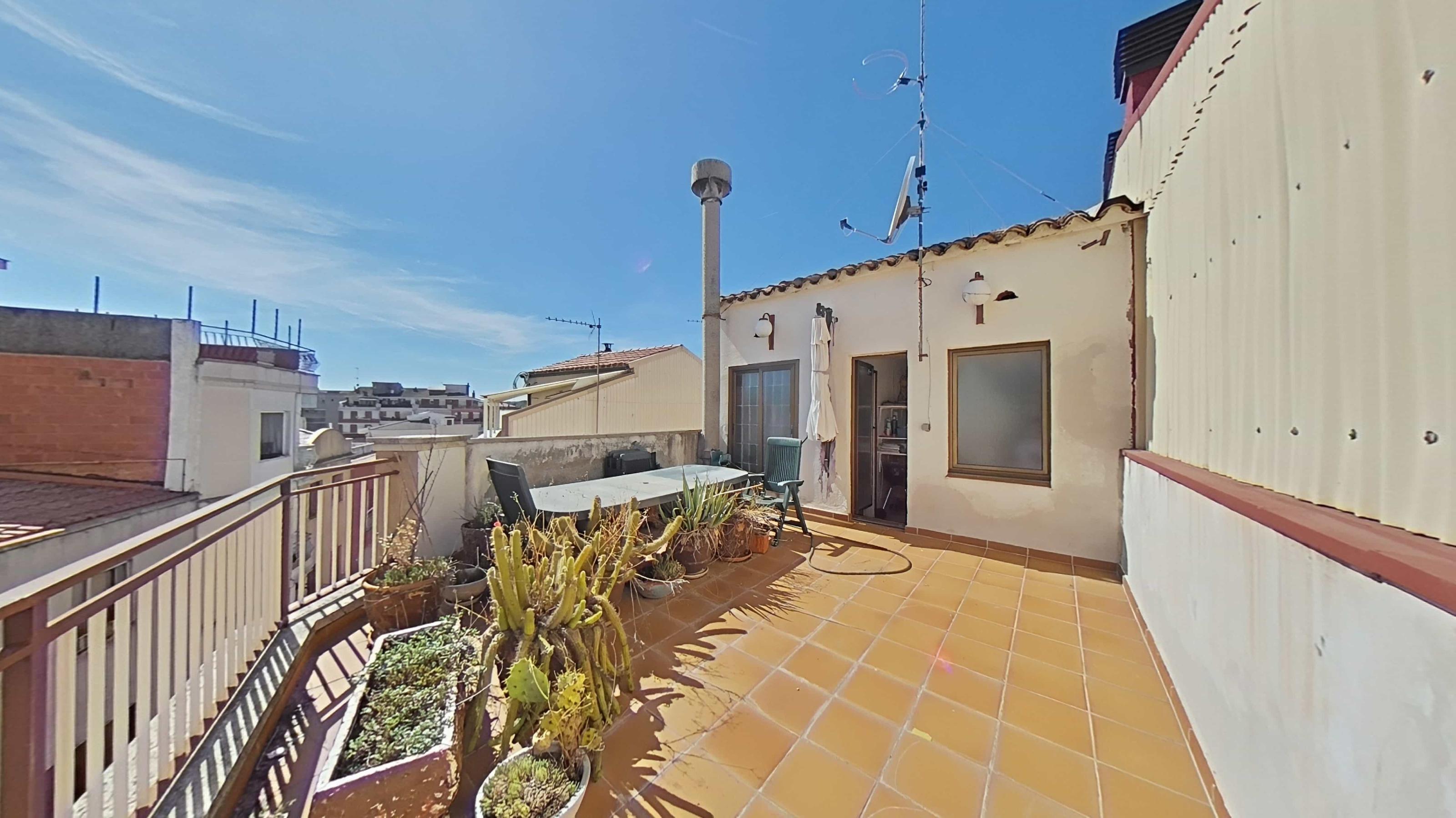 Imagen 35 Casa en venta en Olesa De Montserrat / Zona centre, a prop de la Passió
