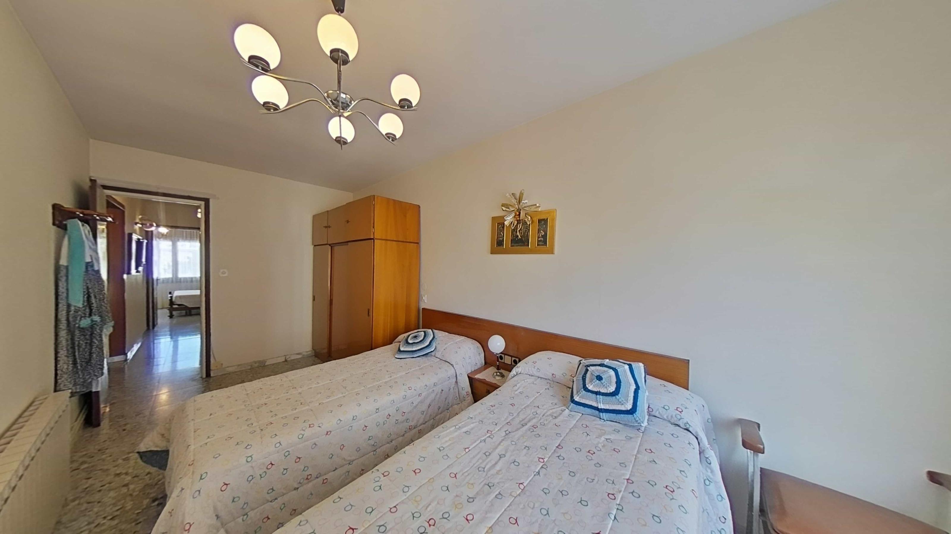 Imagen 19 Casa en venta en Olesa De Montserrat / Zona centre, a prop de la Passió