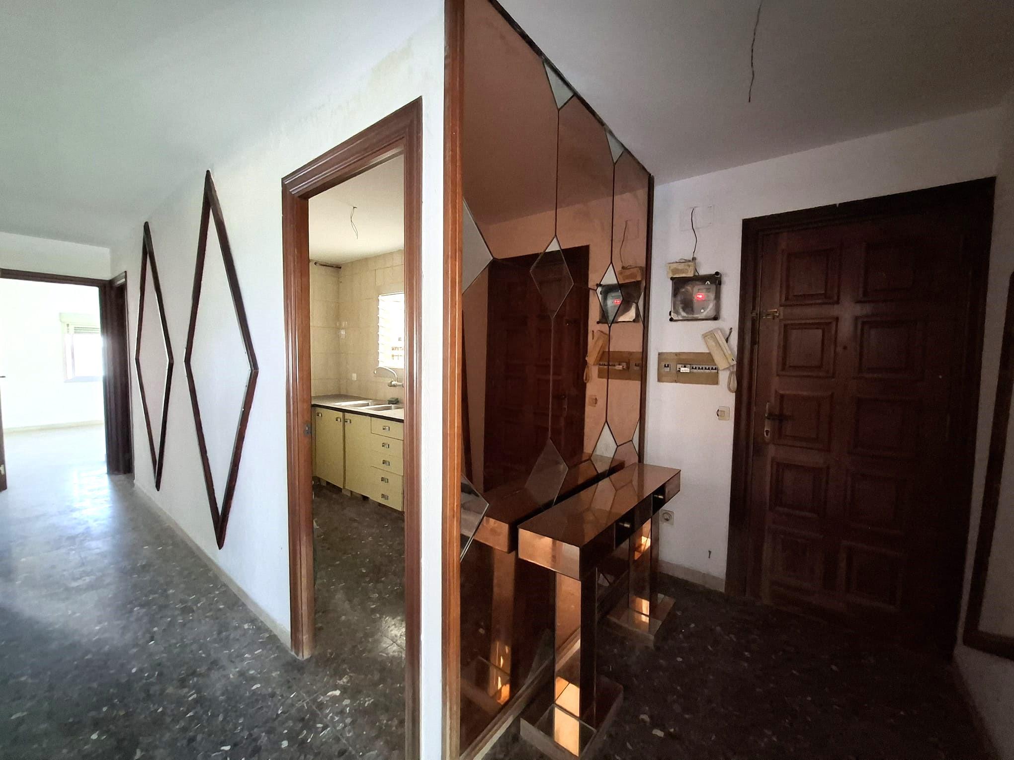 Imagen 8 Piso en venta en Olesa De Montserrat / Cerca de la Escola Josep Ferrà i Esteva