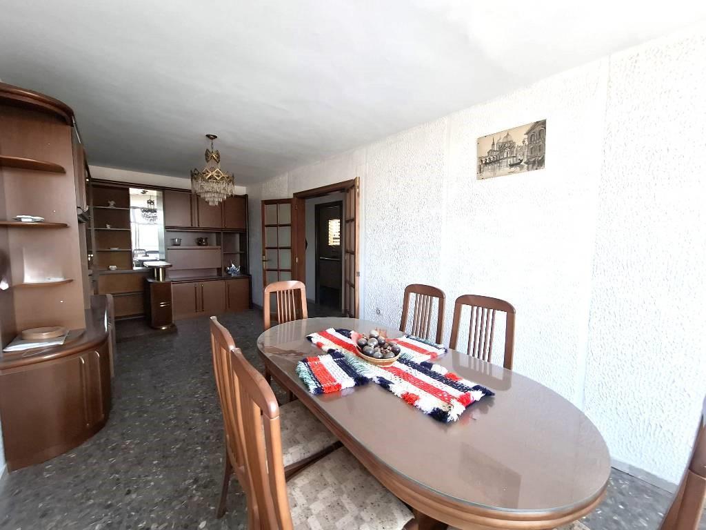 Imagen 7 Piso en venta en Olesa De Montserrat / Cerca de la Escola Josep Ferrà i Esteva