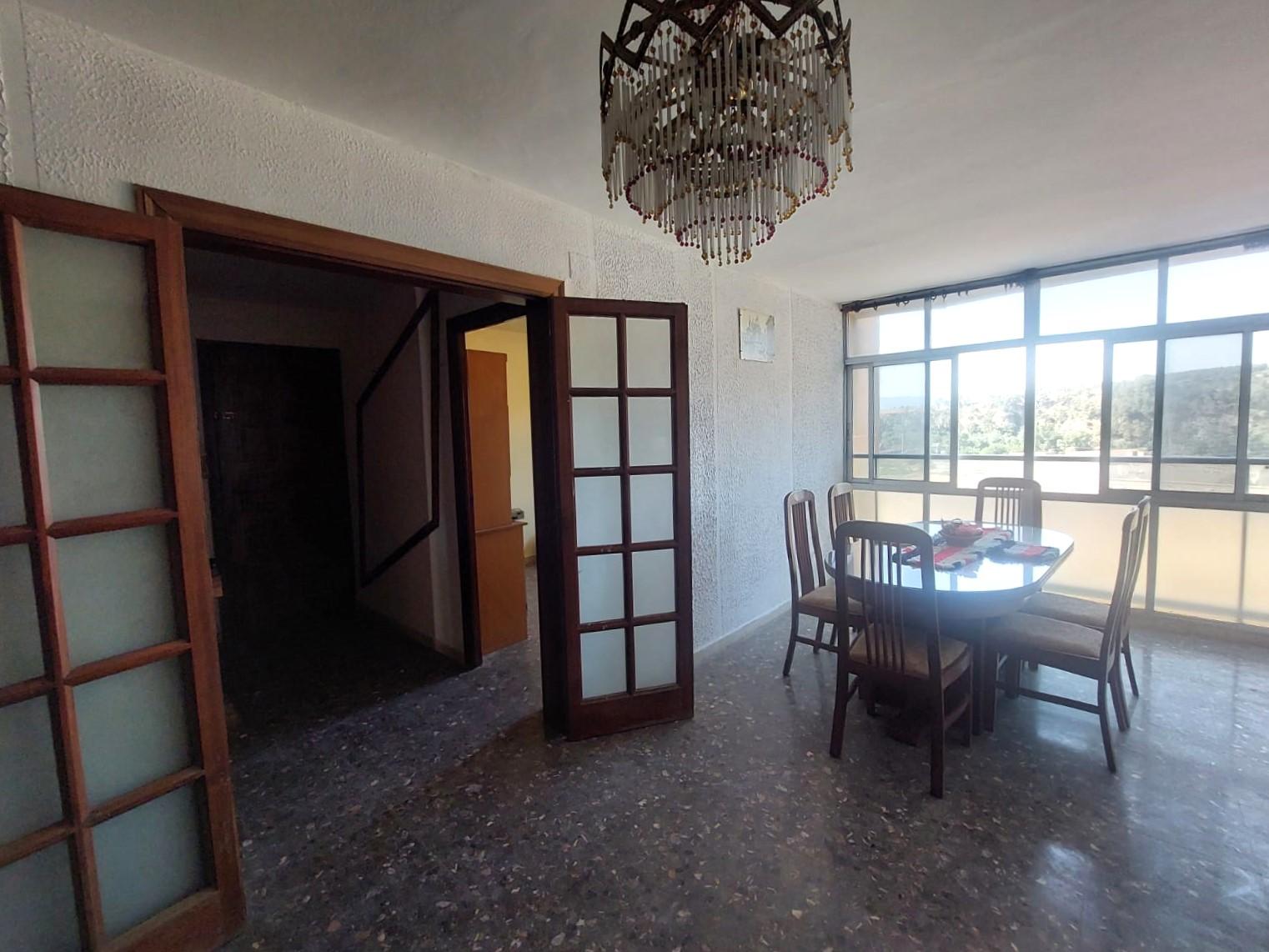Imagen 4 Piso en venta en Olesa De Montserrat / Cerca de la Escola Josep Ferrà i Esteva