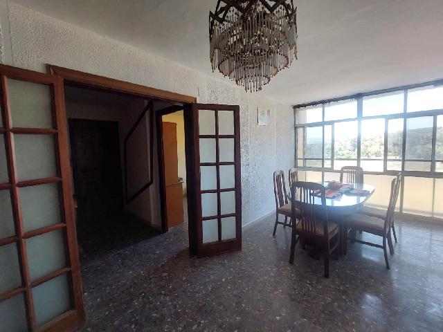 Imagen 4 Inmueble 291942 - Piso en venta en Olesa De Montserrat / Cerca de la Escola Josep Ferrà i Esteva