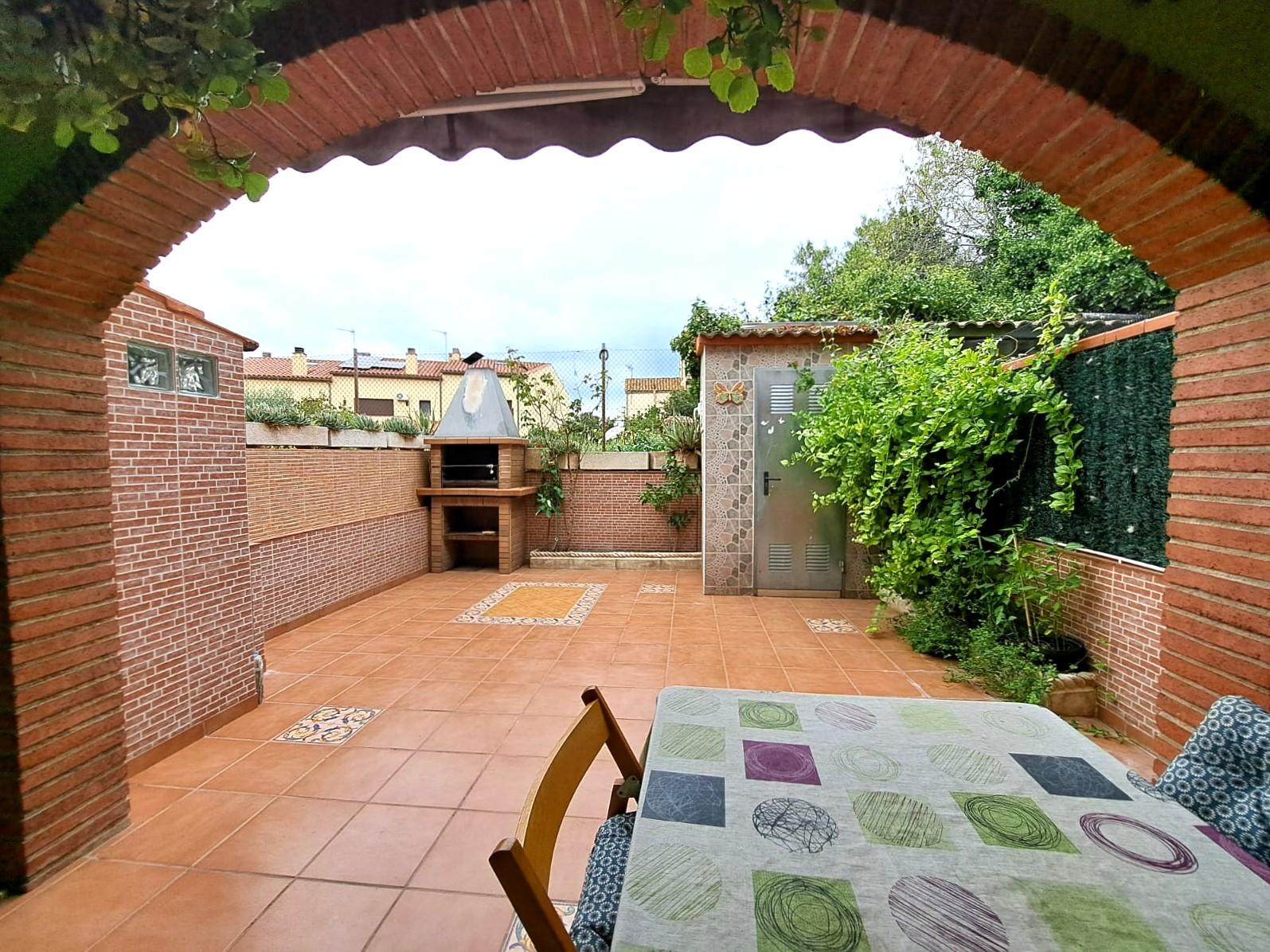 Imagen 1 Casa en venta en Collbató / Collbató pueblo, céntrica.