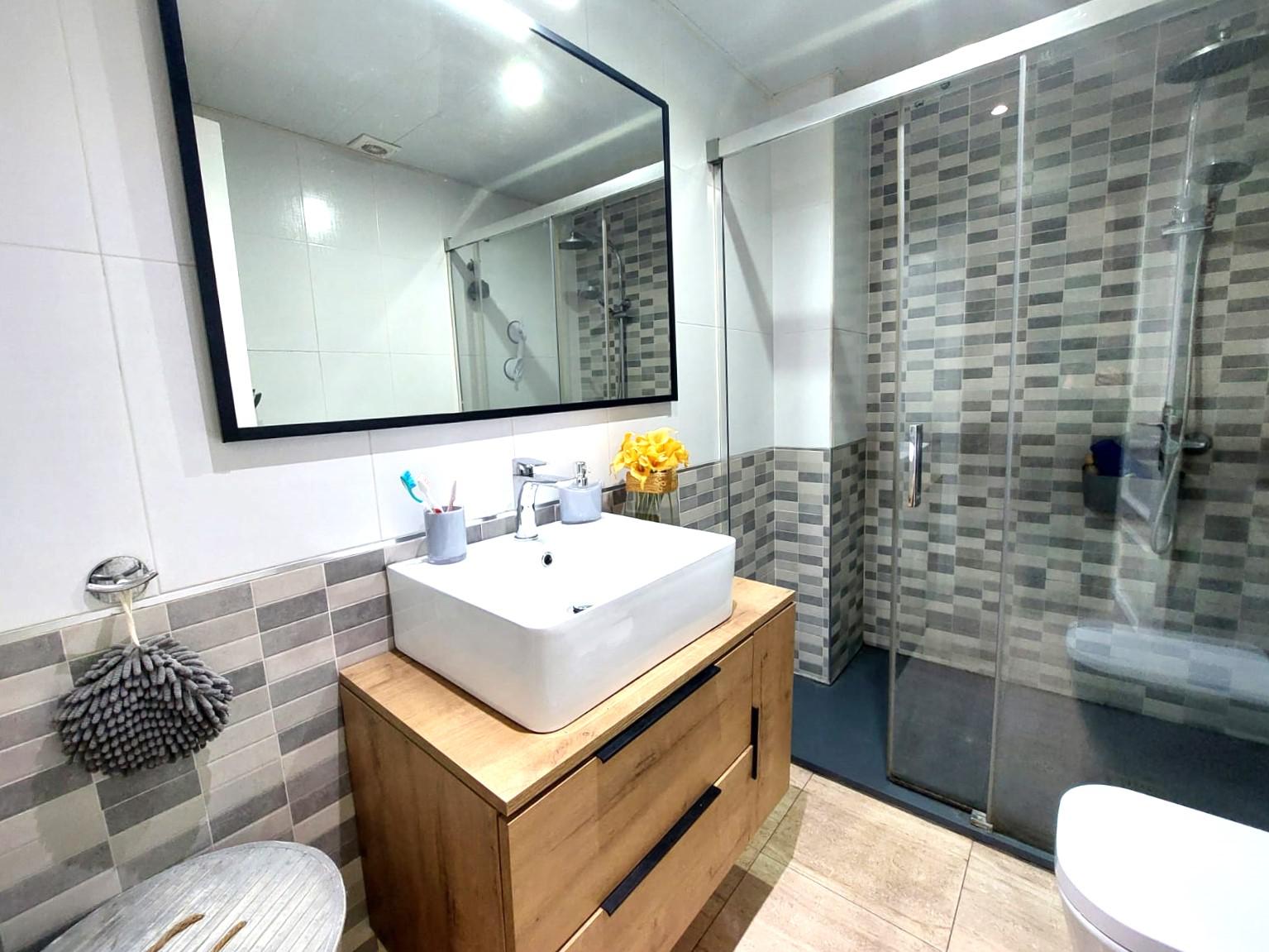 Imagen 22 Casa Adosada en venta en Abrera / Zona casc antic