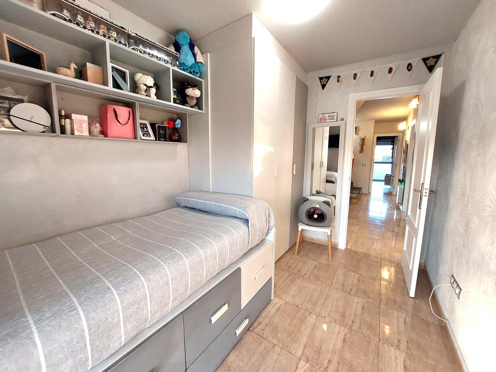 Imagen 25 Casa Adosada en venta en Abrera / Zona casc antic