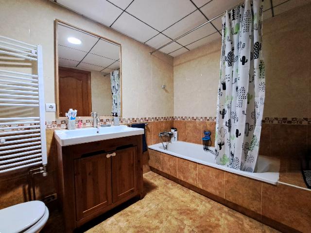 Imagen 17 Inmueble 299730 - Piso en venta en Olesa De Montserrat / Eixample junto estación