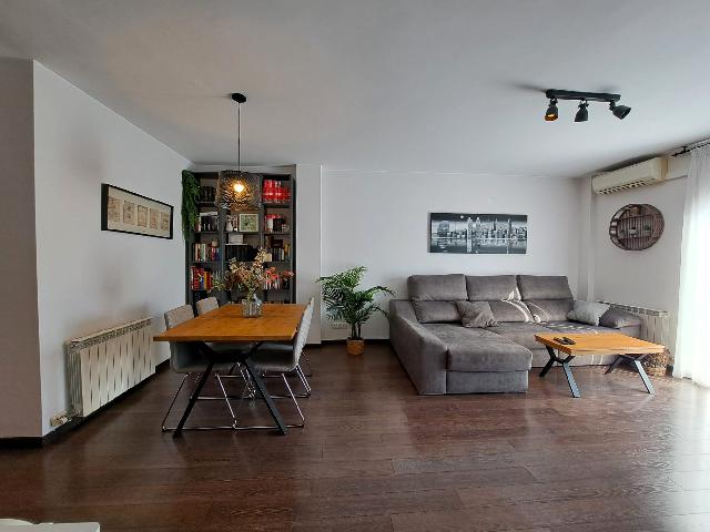 Imagen 7 Inmueble 299730 - Piso en venta en Olesa De Montserrat / Eixample junto estación