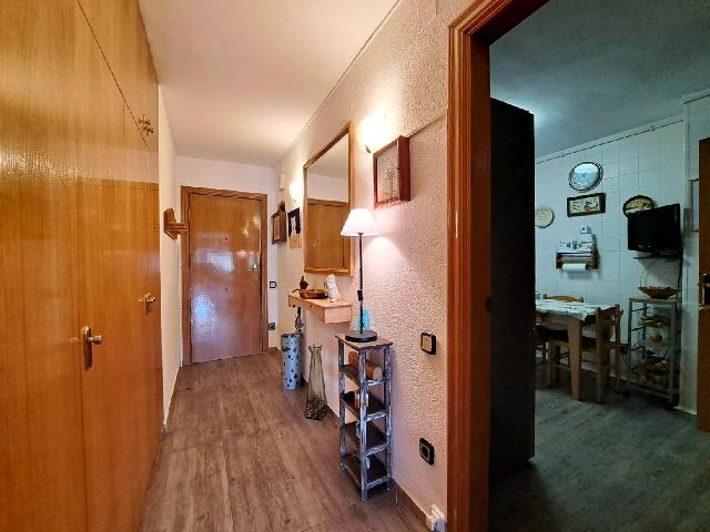 Imagen 11 Inmueble 299801 - Piso en venta en Martorell / Camí Fondo zona piscina
