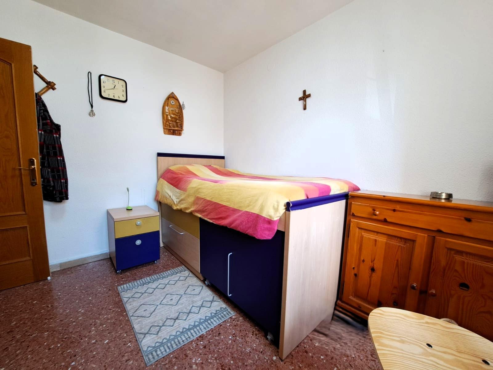 Imagen 33 Piso en venta en Martorell / Camí Fondo zona piscina