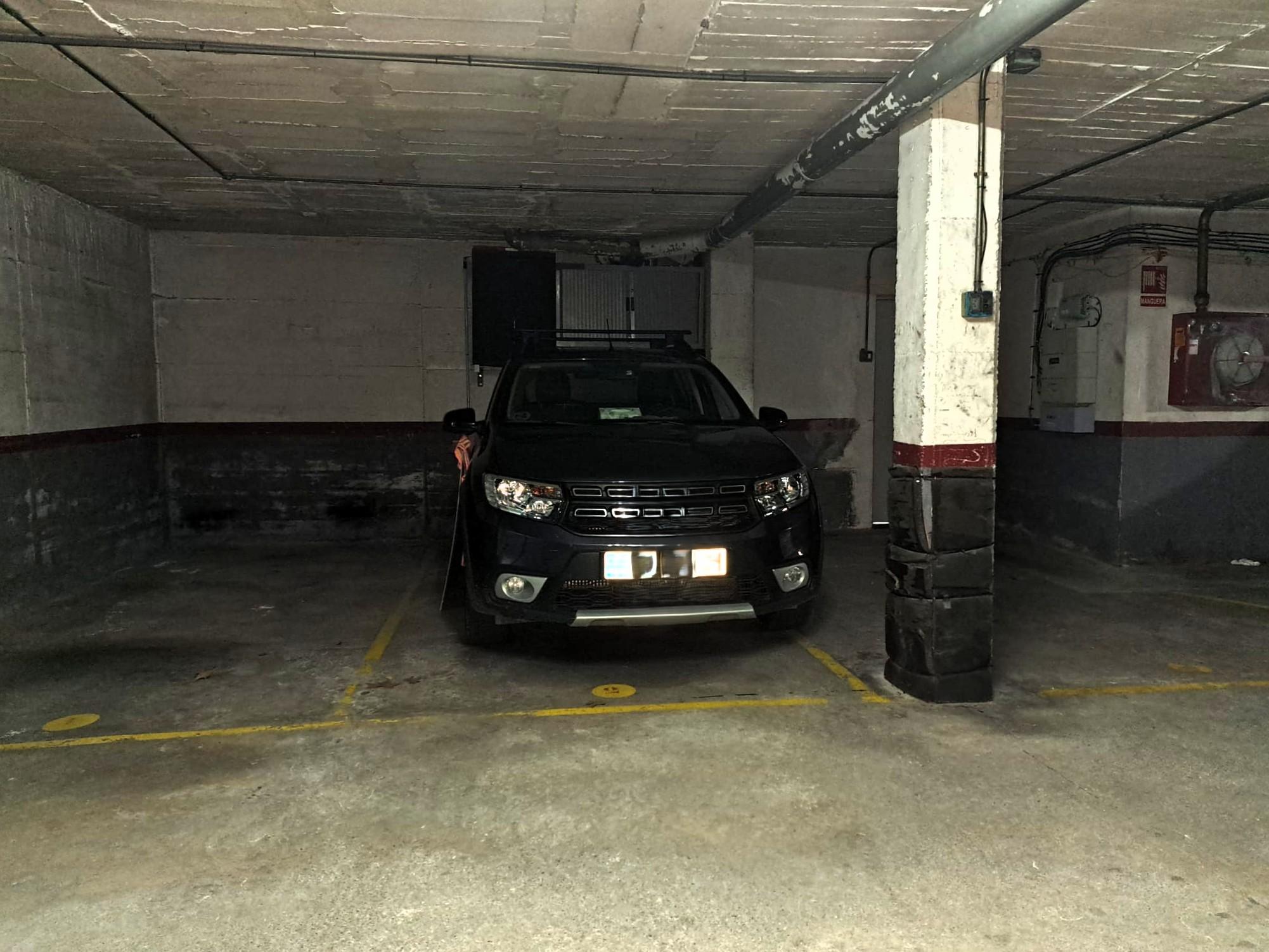 Imagen 34 Piso en venta en Martorell / Camí Fondo zona piscina