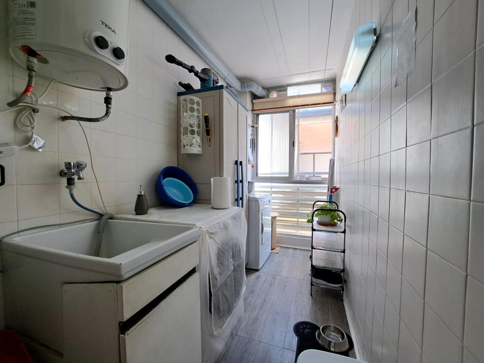 Imagen 15 Piso en venta en Martorell / Camí Fondo zona piscina