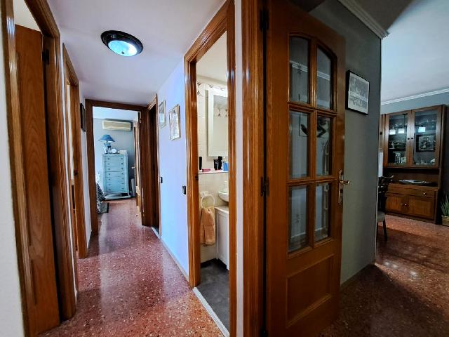 Imagen 16 Inmueble 299801 - Piso en venta en Martorell / Camí Fondo zona piscina