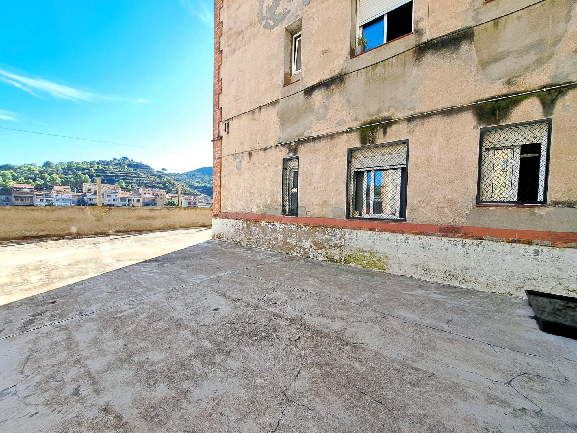 Imagen 28 Piso en venta en Monistrol De Montserrat / Junto Hostal la Barca