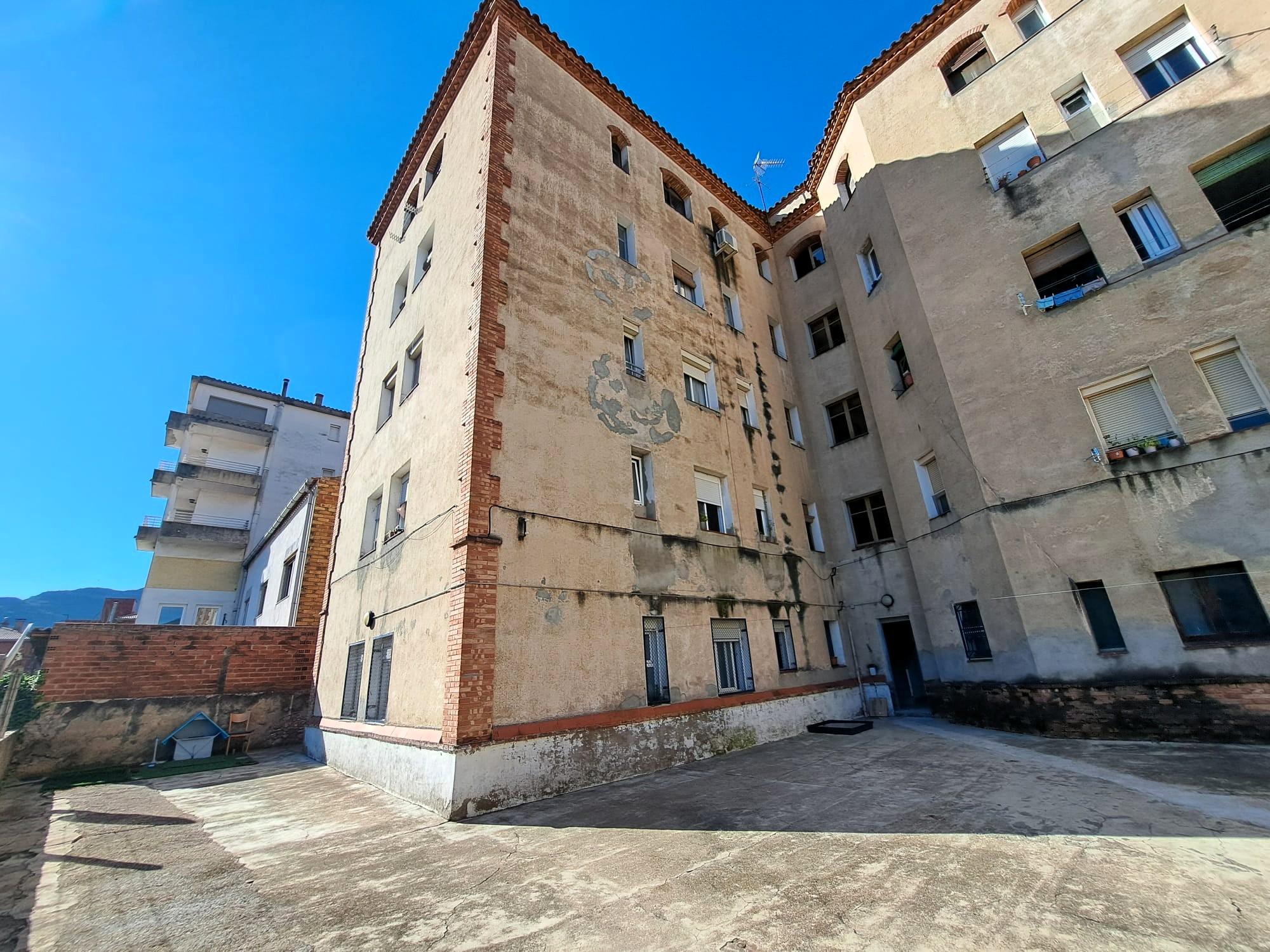 Imagen 29 Piso en venta en Monistrol De Montserrat / Junto Hostal la Barca