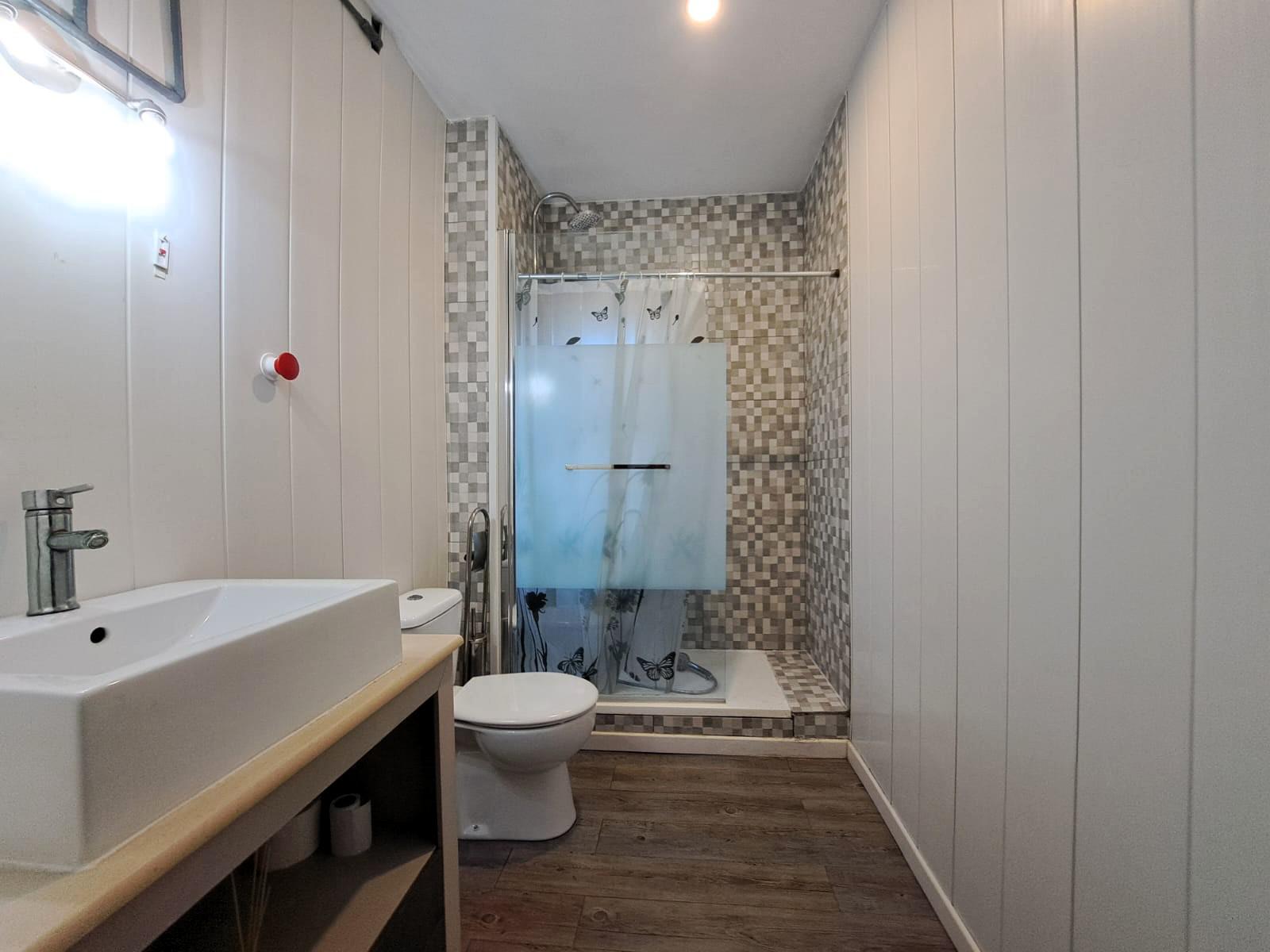 Imagen 20 Piso en venta en Monistrol De Montserrat / Junto Hostal la Barca