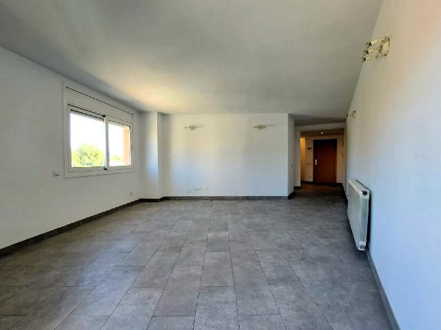 Imagen 4 Inmueble 300006 - Piso en venta en Abrera / Zona centre - Ajuntament